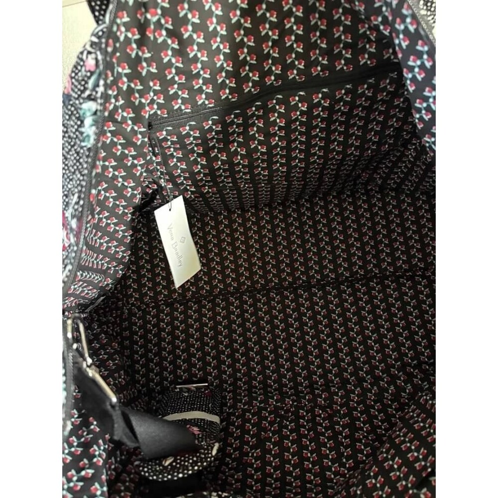 Vera Bradley Cotton Overnight Tote Travel Bag Perennials Noir Dot-NWT - Picture 4 of 6